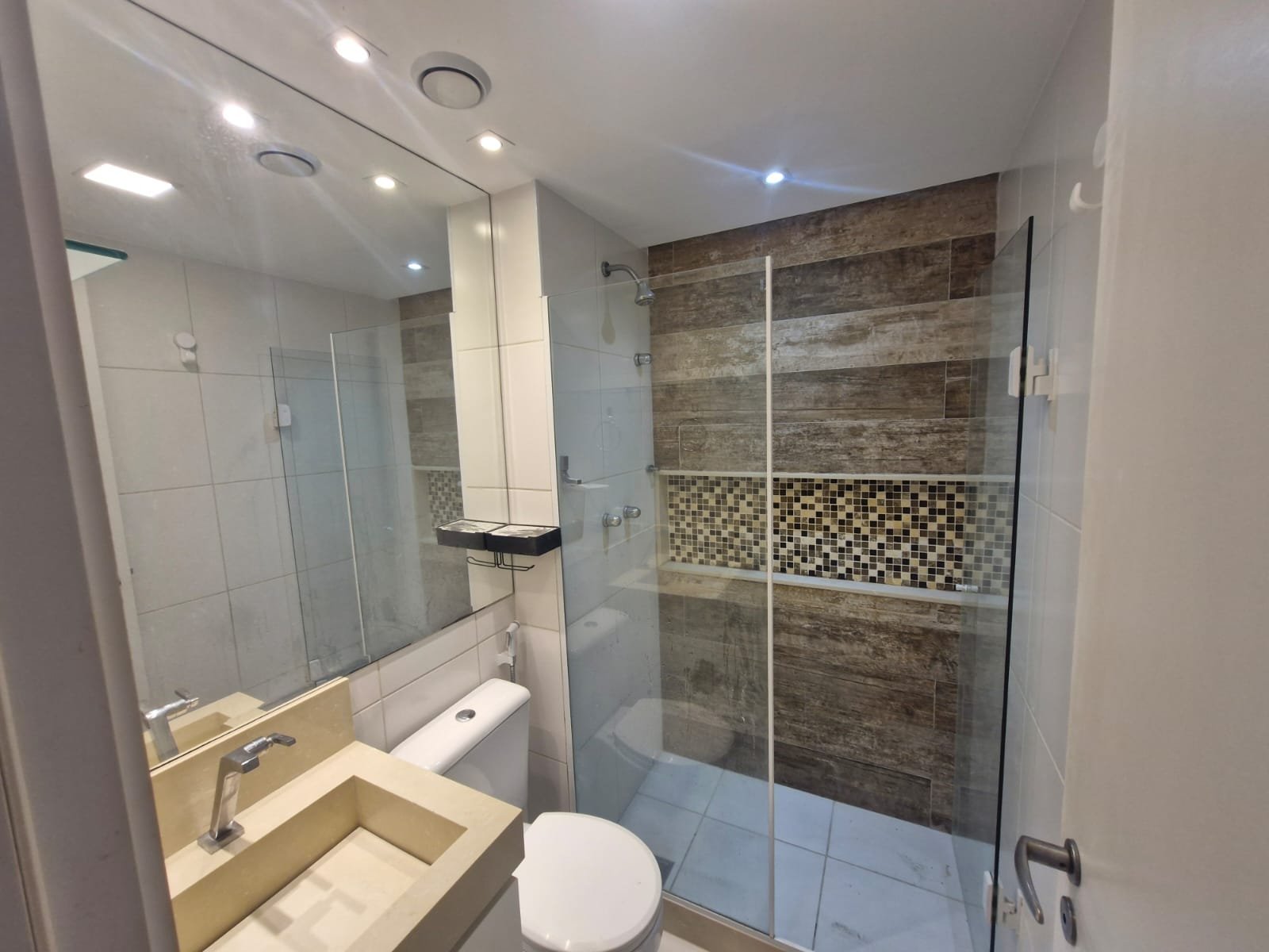 Apartamento mobiliado com suíte canadense - foto 10
